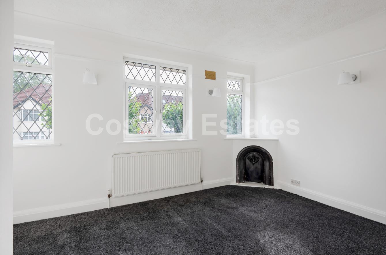 Birkbeck Road, Mill Hill